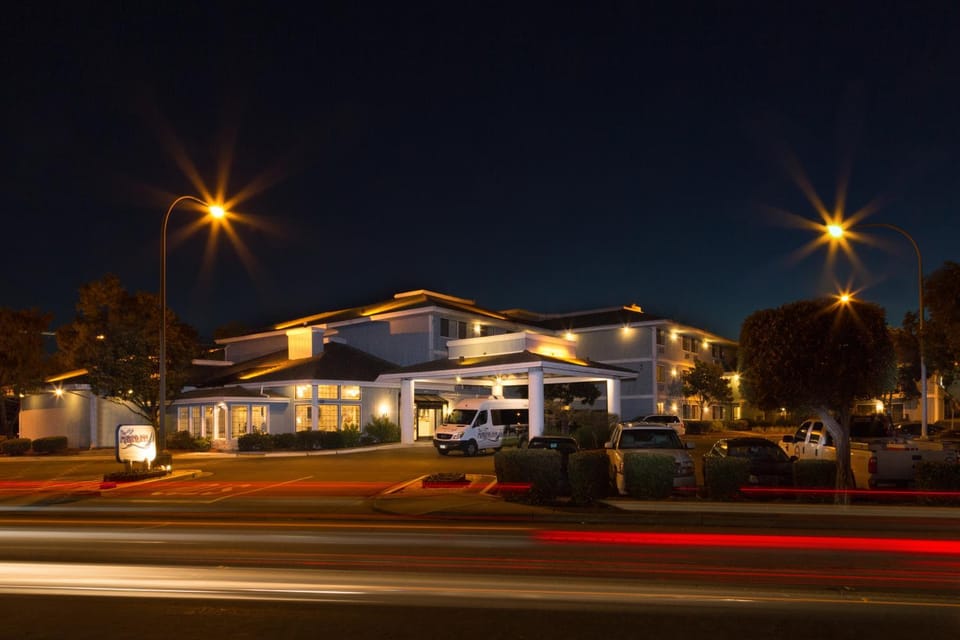 Property building, Night