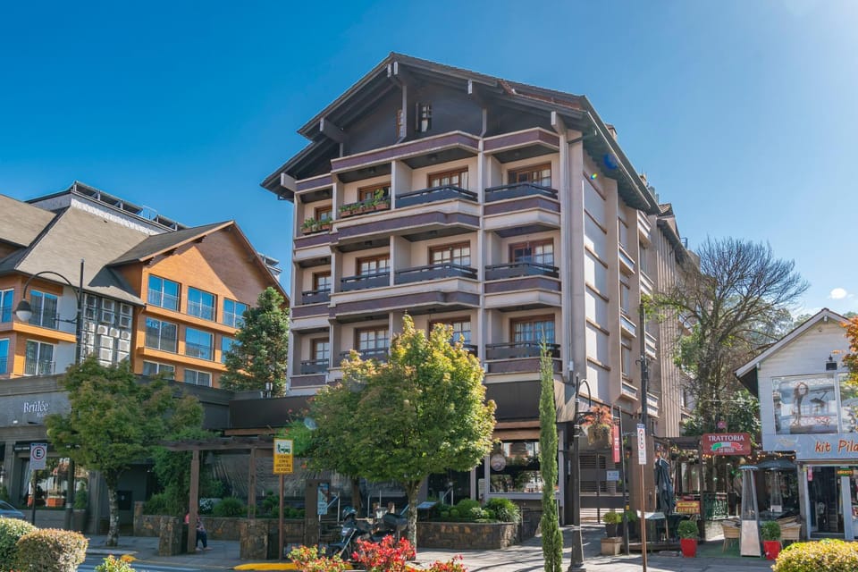 Property building, Street view