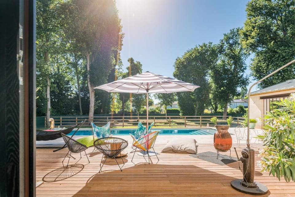 Patio, Swimming pool