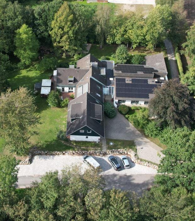 Property building, Bird's eye view