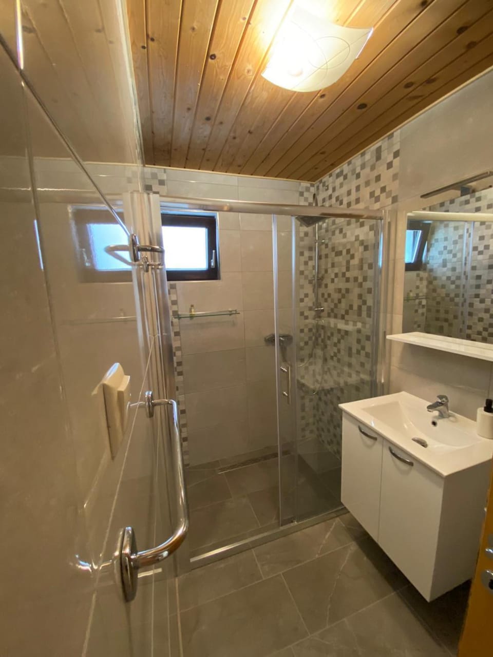 Modern and cozy apartments Murty 1 and Murty 2 Apartment in Murter
