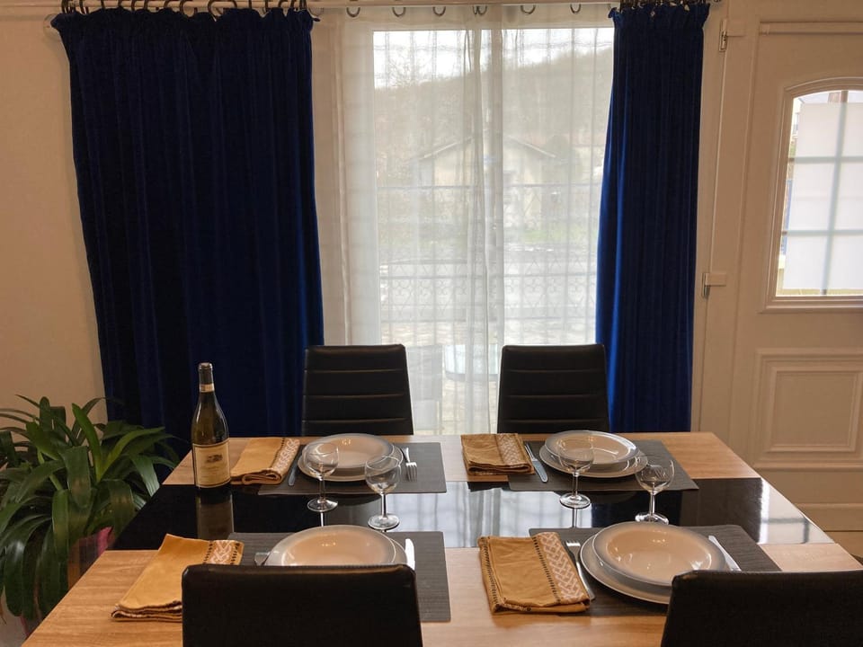 Calme et spacieux près du Loing et du centre Apartment in Île-de-France