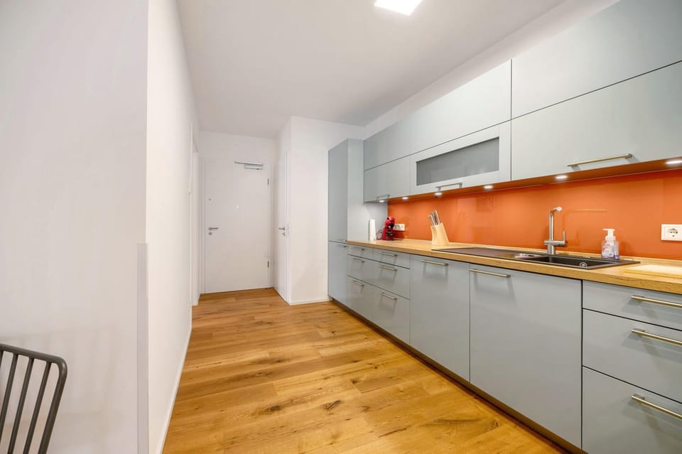 Kitchen or kitchenette, Living room