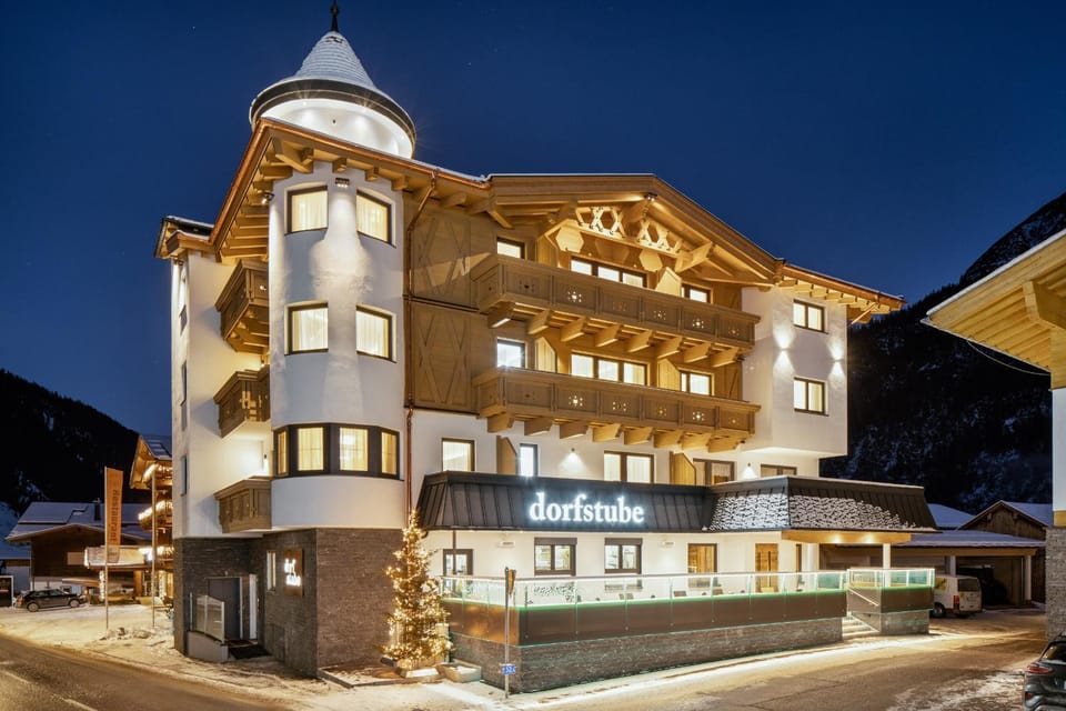 Property building, Off site, Night, Street view, Dinner