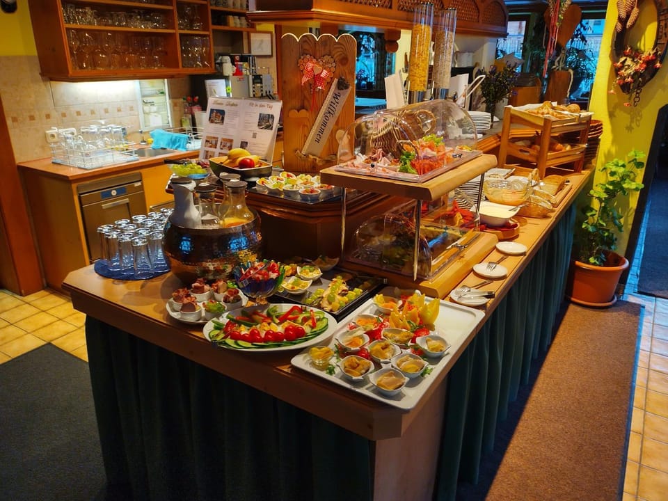 Restaurant/places to eat, Breakfast