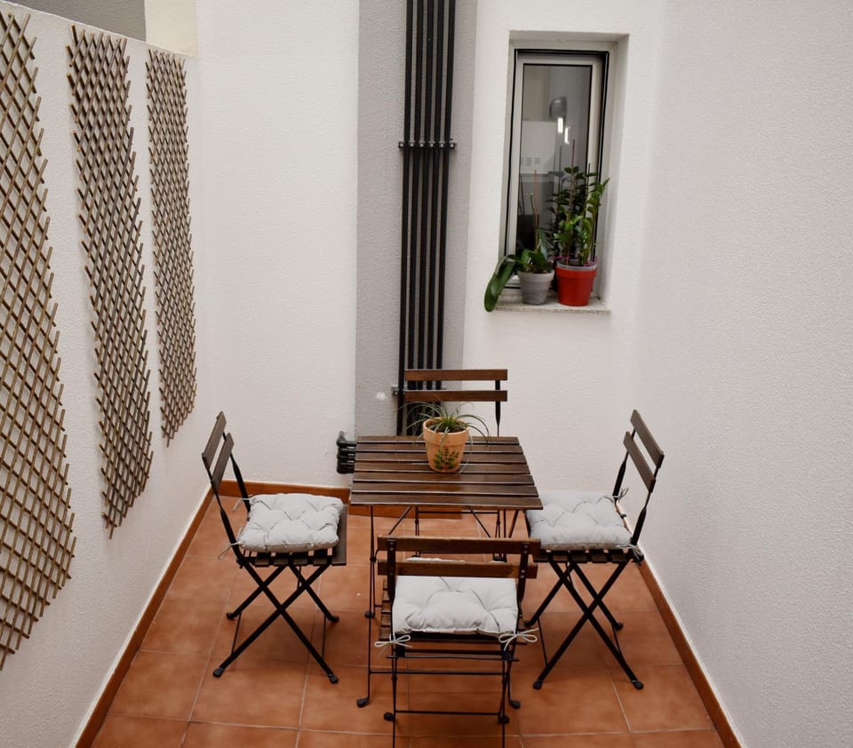 Patio, Balcony/Terrace