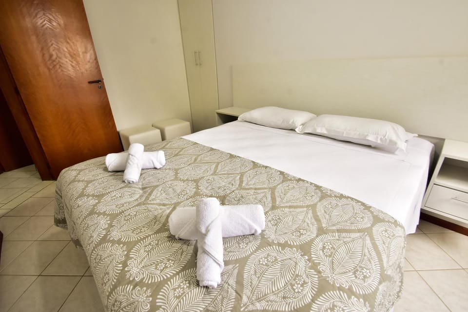 Apto 2 quartos a 180m da Praia de Canavieiras N286 Apartment in Florianopolis