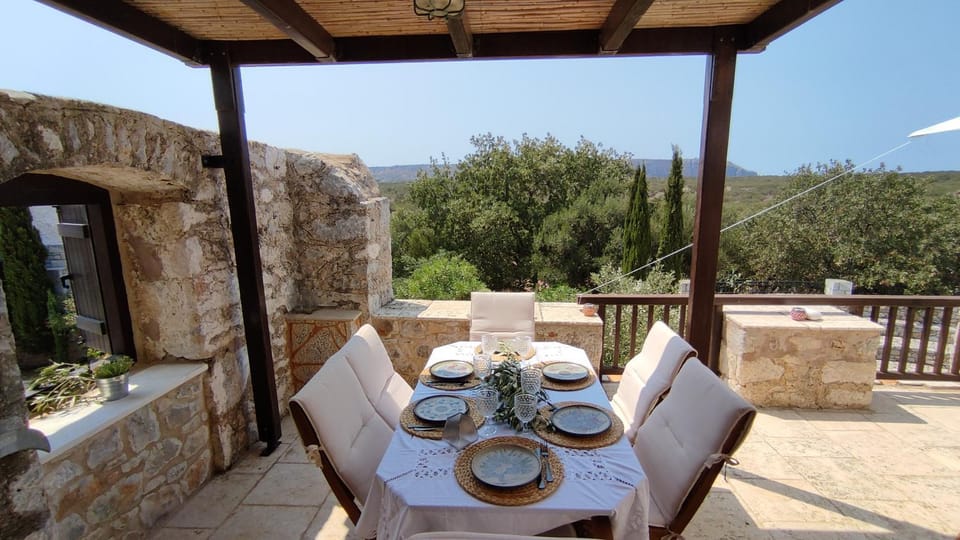 Balcony/Terrace, Dining area