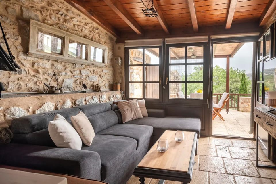 Fameliti Casa Torre - Historic Maniot Tower House House in Peloponnese Region