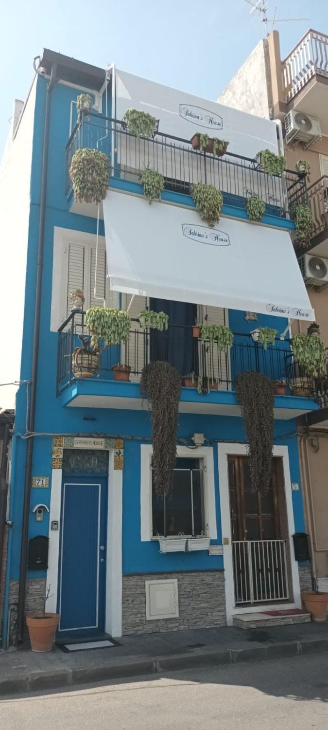 SABRINA'S HOUSE Apartment in Naxos