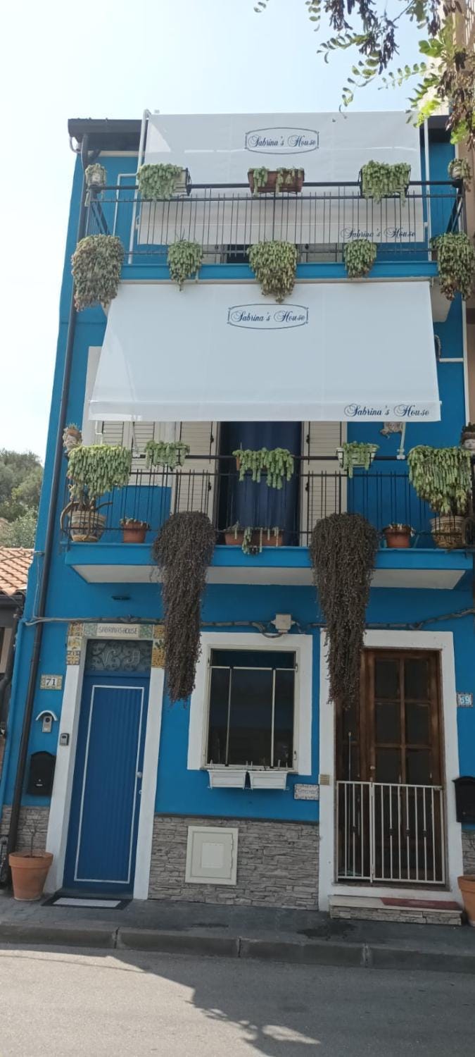 SABRINA'S HOUSE Apartment in Naxos