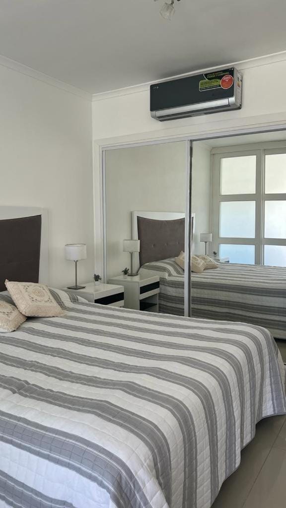 Green Park Apartamento de 1amb en 2do piso Vista Laguna Apartment in Maldonado Department, Uruguay