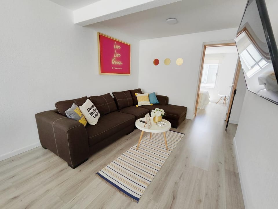 Kahlo MaiaHome- Beautiful Apartment steps from Condesa - 4 Beds - Parking Apartment in Mexico City