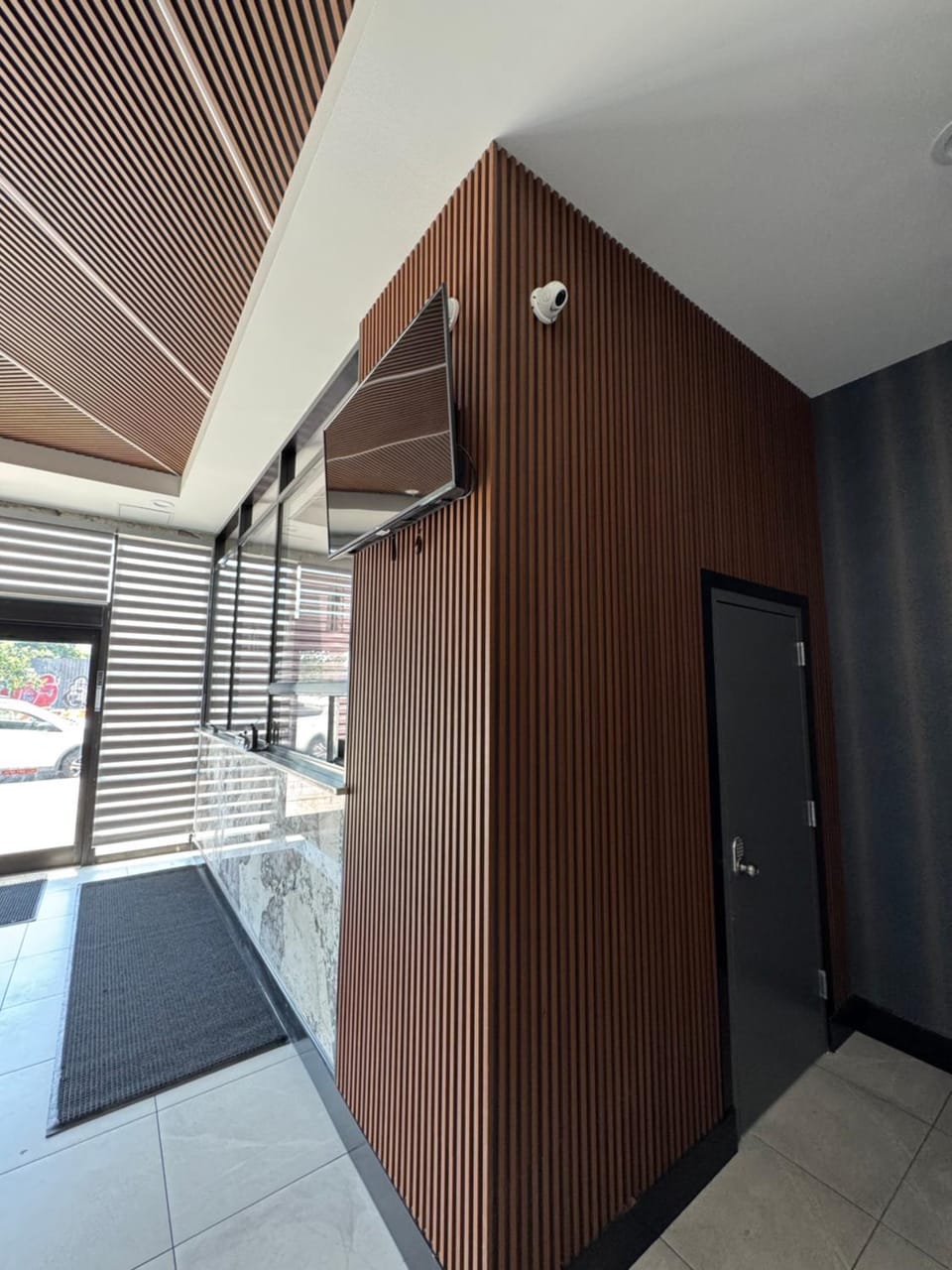 Capital Hotel Long Island City Hotel in Roosevelt Island