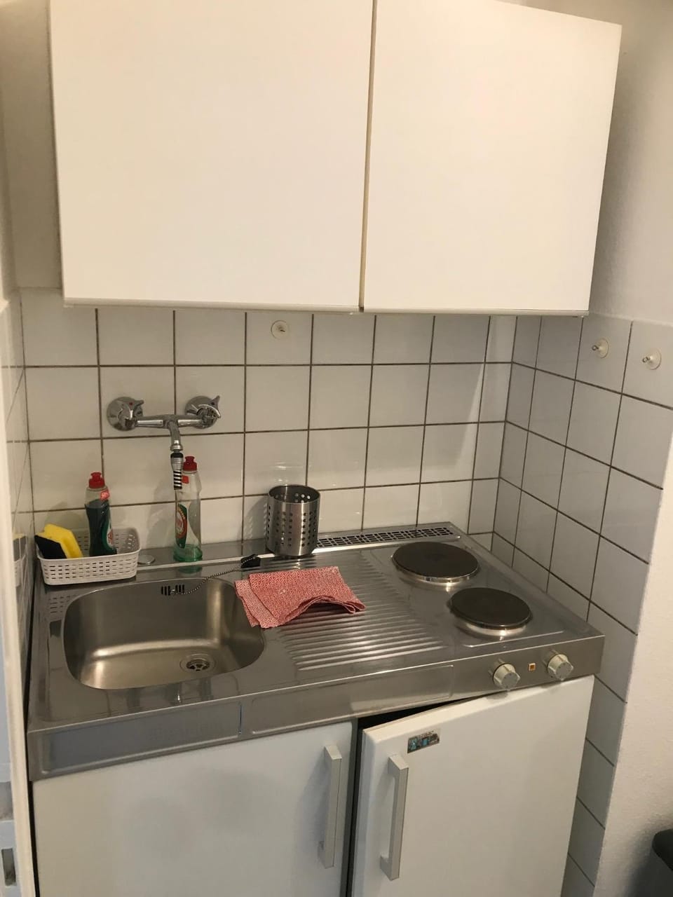 Kitchen or kitchenette, kitchen