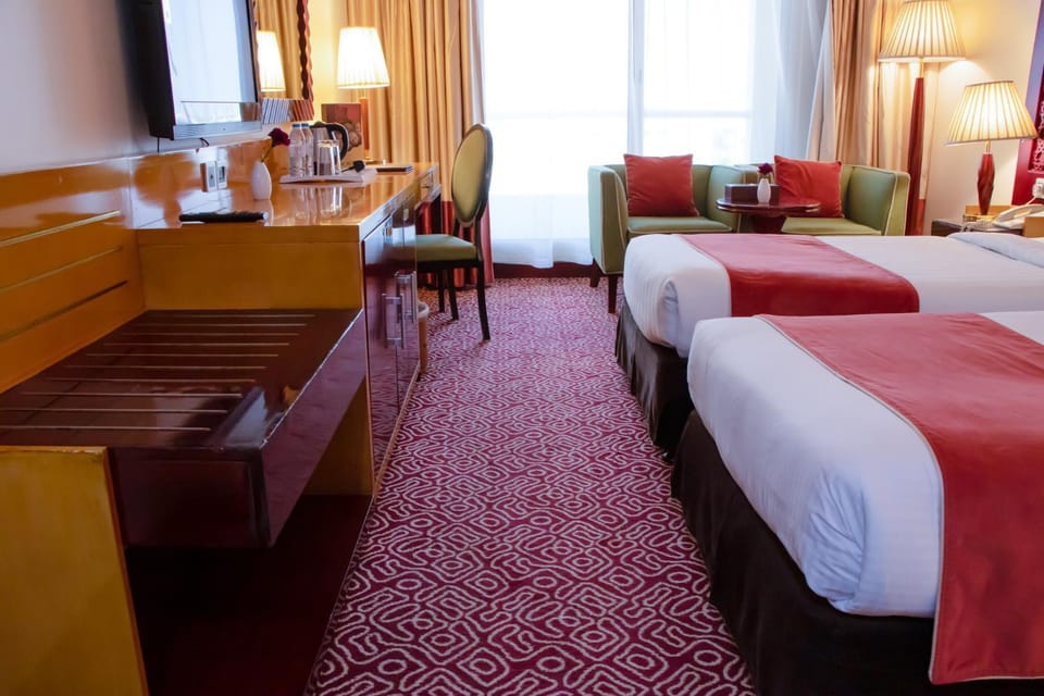 TV and multimedia, Coffee/tea facilities, Balcony/Terrace, Bedroom, Pool view, Street view, air conditioner