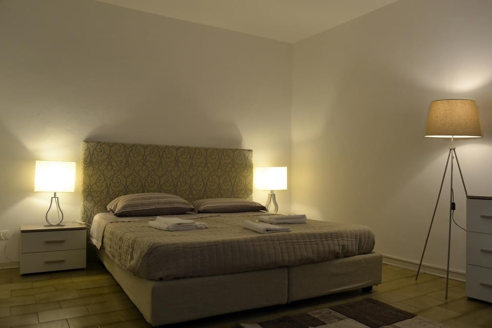 Gabrielli Rooms et Apartments Sant Antonio alloggio 4 M0230914084 Bed and Breakfast in Verona
