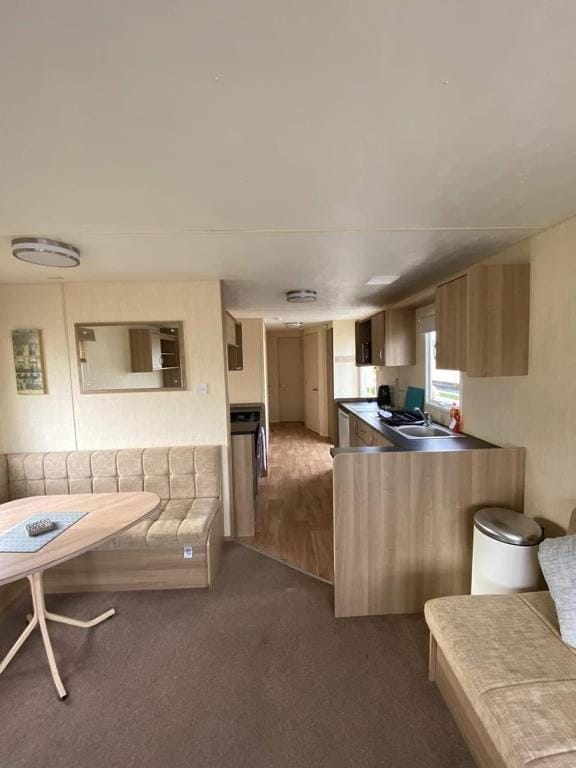 8 BERTH CARAVAN PG30 Campground/ 
RV Resort in Chapel Saint Leonards
