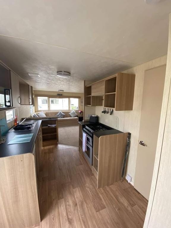 8 BERTH CARAVAN PG30 Campground/ 
RV Resort in Chapel Saint Leonards