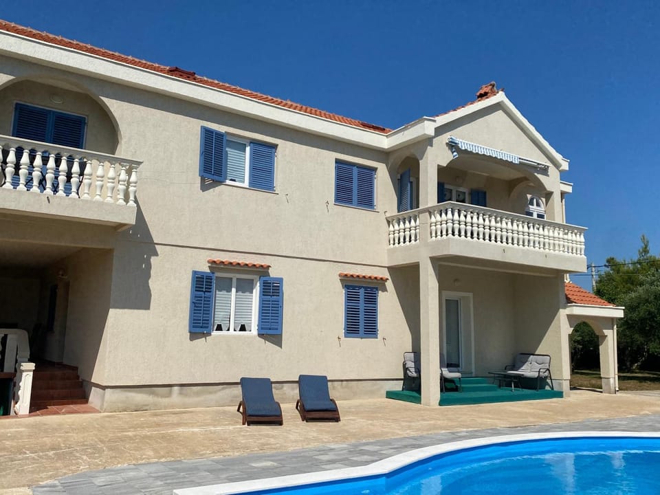 Villa Zoe Privlaka-Zadar Apartment in Zadar County