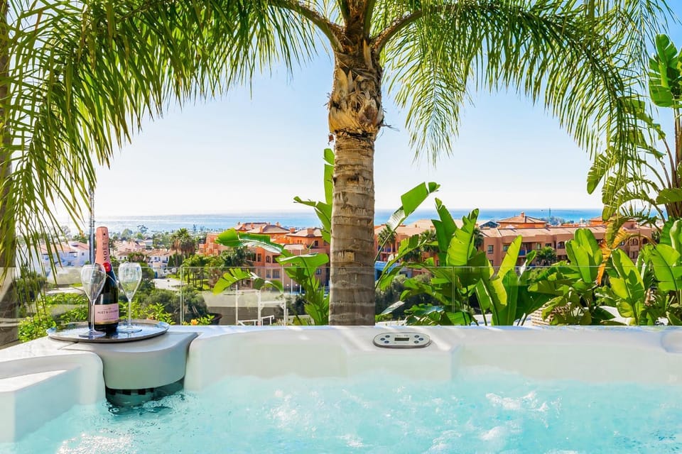 Modern Luxury Villa in Los Flamingos Villa in Costa del Sol