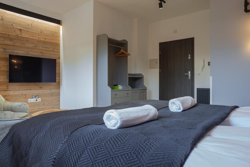 Living room, Bedroom