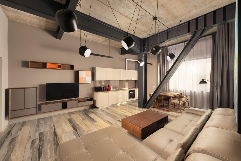 TV and multimedia, Kitchen or kitchenette, Living room, Photo of the whole room, Seating area