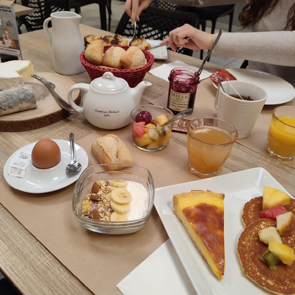 Buffet breakfast