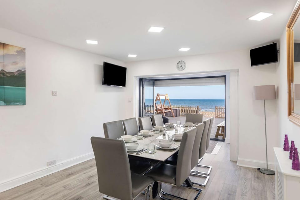Dining area, Sea view