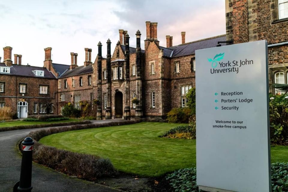 Stodham House with Minster views! House in York