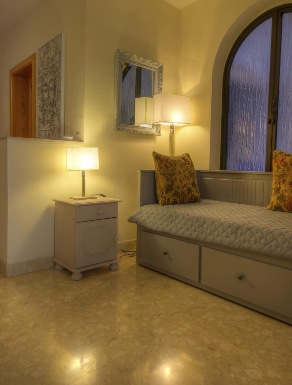 Large and bright apartment in the city centre GOSLM-2 Apartment in Sliema