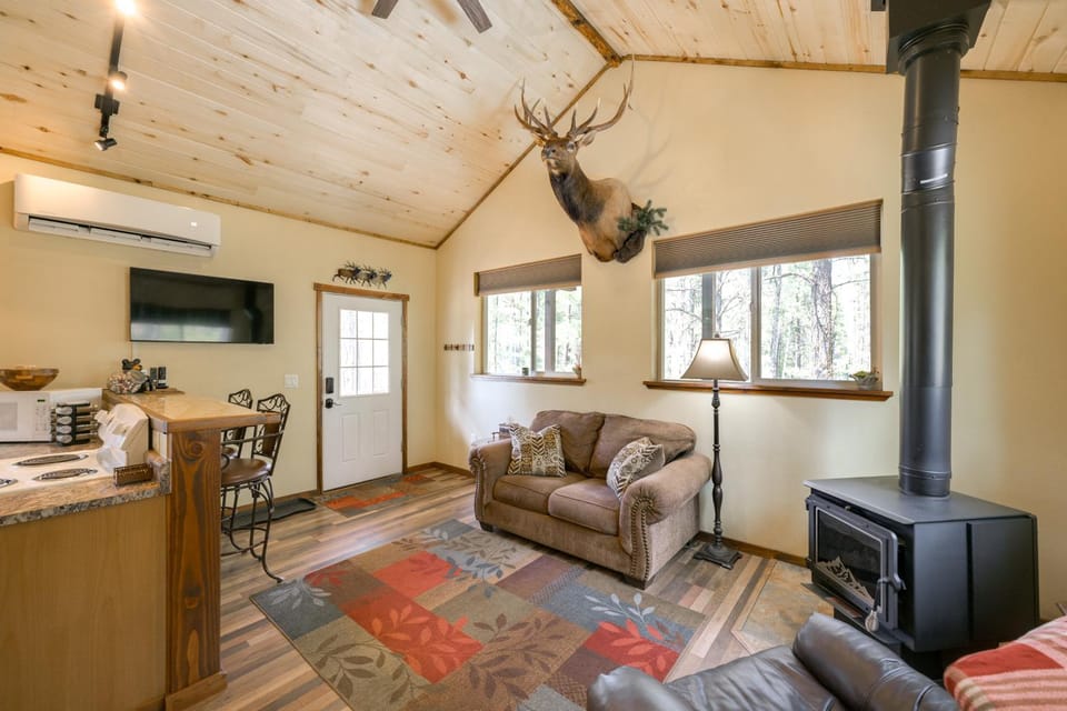 'Cabin at the Little Ranch' w/ Hiking On-Site! Cabin in La Plata County