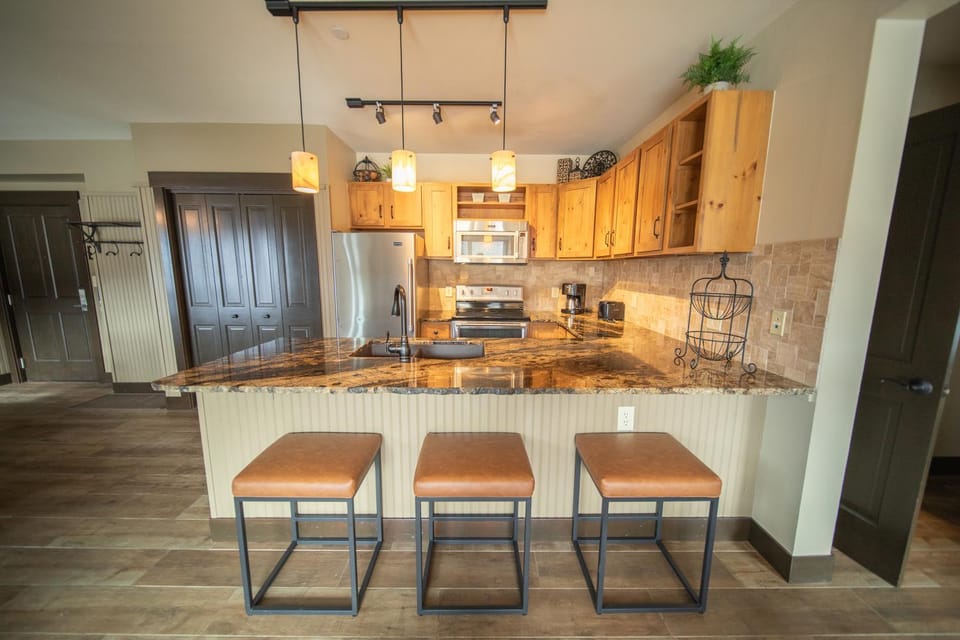 Black Bear 8053 by SummitCove Lodging in Colorado House in Keystone