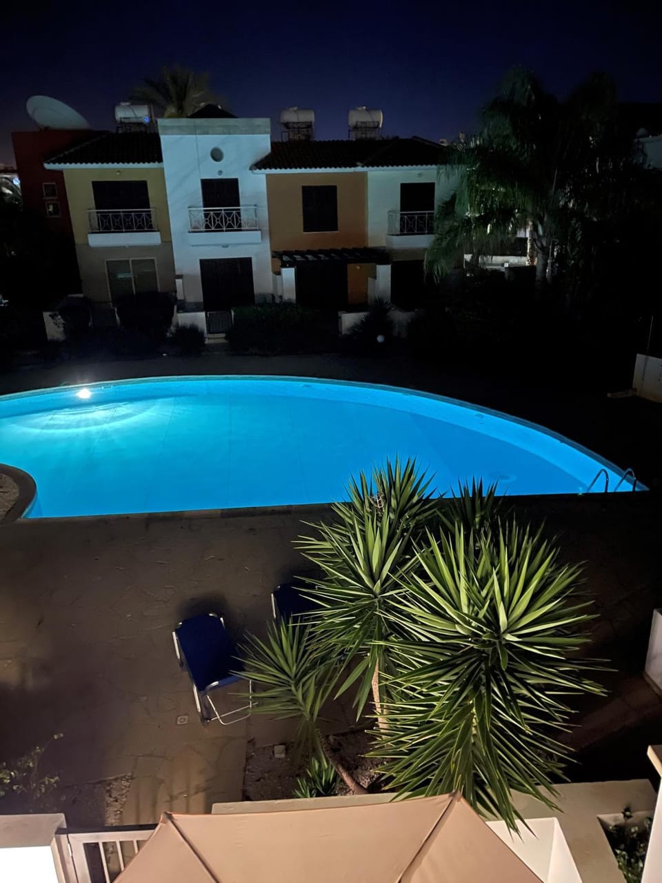 Night, Pool view, Pool view, Swimming pool