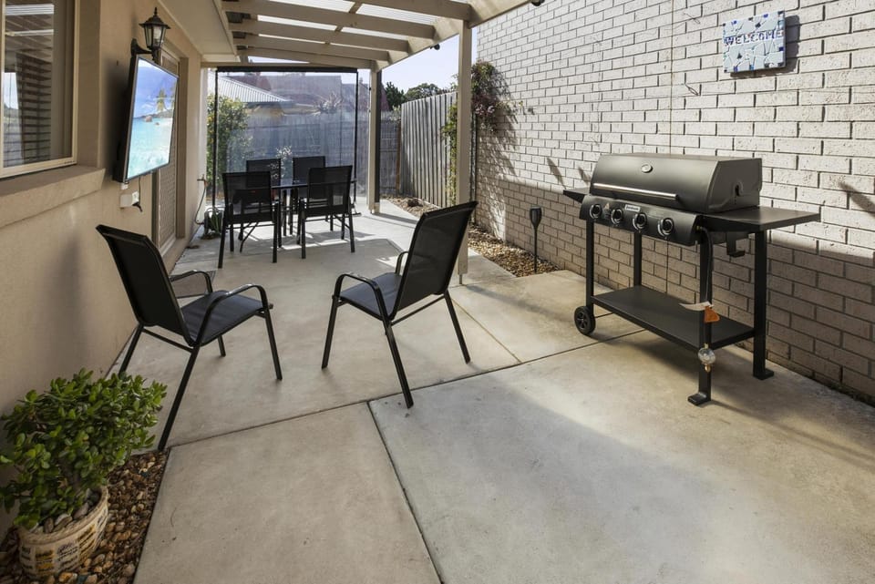 Paynesville Villa House in Victoria