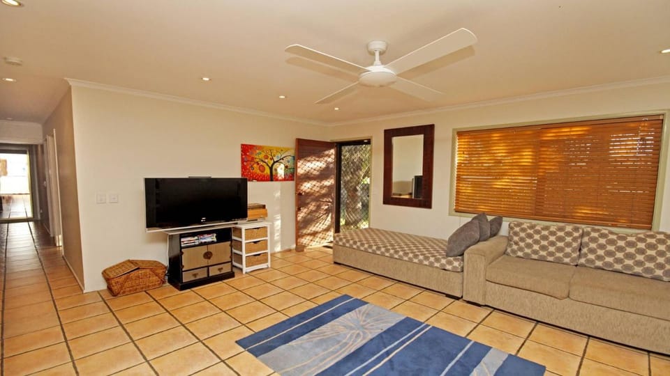 15 Clematis Court House in Marcoola