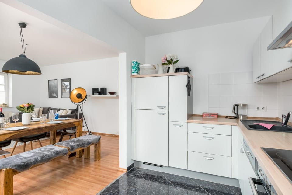 Kitchen or kitchenette, Dining area, kitchen