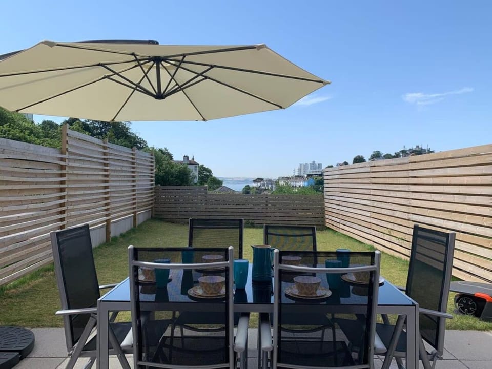 The Mariners' Beacon Torquay House in Torquay