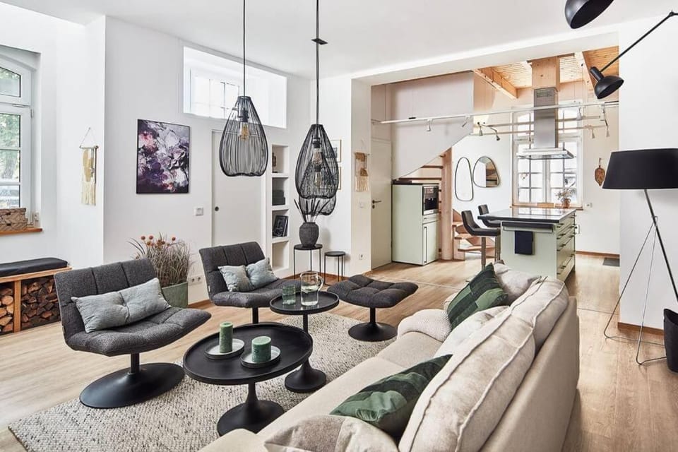 Kitchen or kitchenette, Living room, Dining area