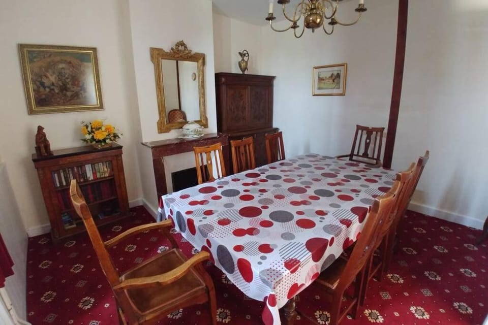 5-bedroom house with pool at edge of small village House in Nouvelle-Aquitaine