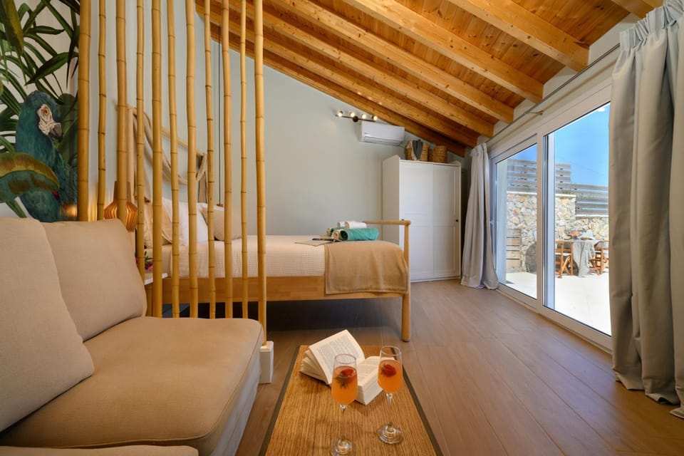 Bedroom, Sea view