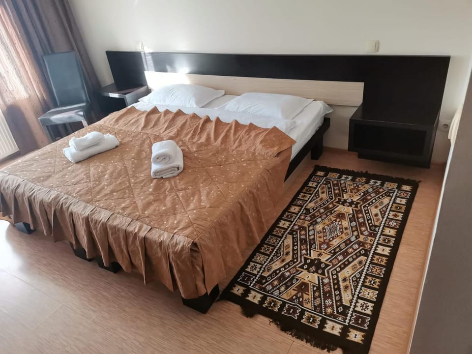 Pensiunea Eric Bed and Breakfast in Moldova