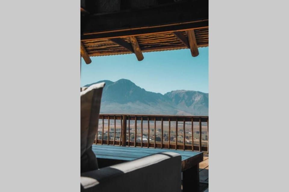 Stonewood Mountain Cabin Cabin in Western Cape