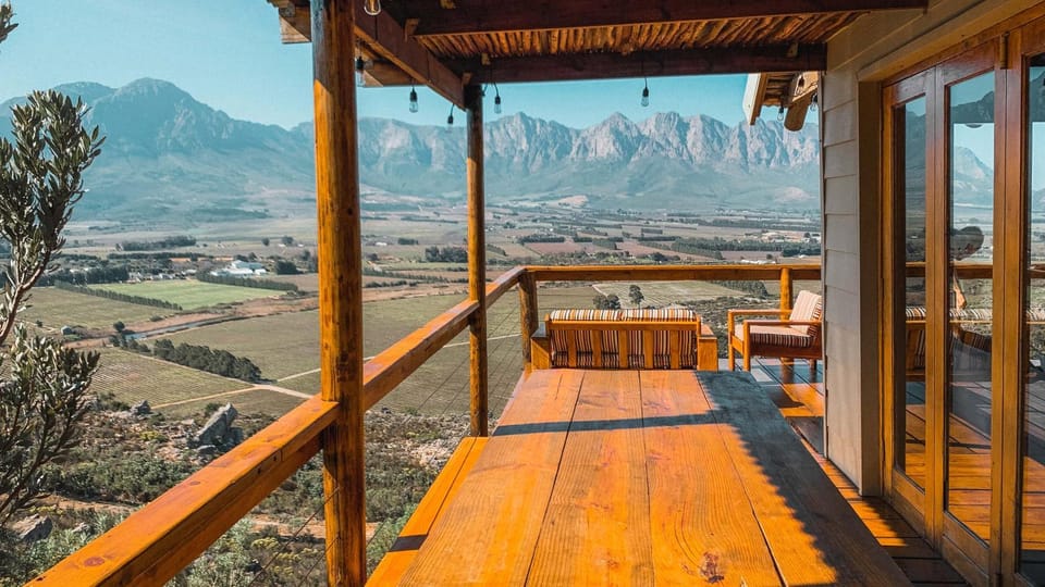 Balcony/Terrace, Mountain view