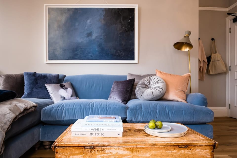 Living room, Seating area
