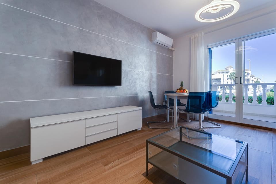 TV and multimedia, Living room