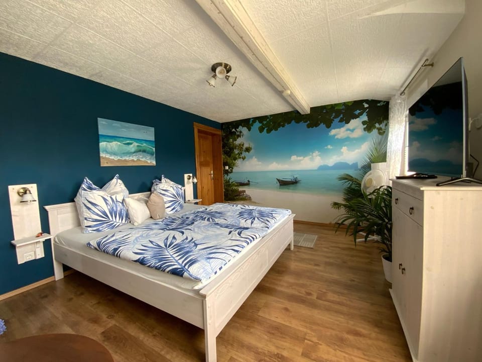 Living room, Bedroom