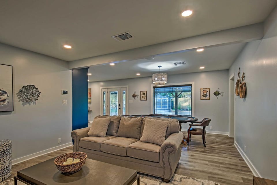 Kerrville Escape with Direct River Access and Views! House in Kerrville