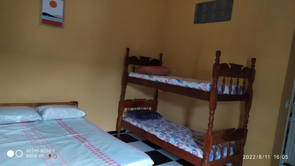 Bed, Bedroom, bunk bed
