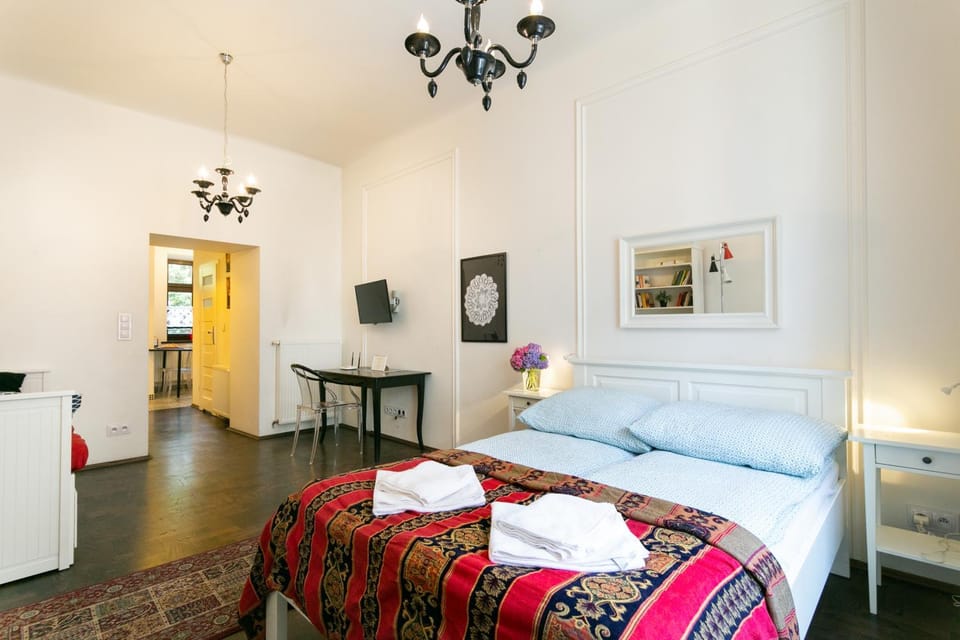 Living room, Bedroom